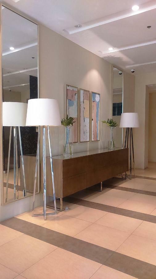 Marquee Residences Angeles Luaran gambar