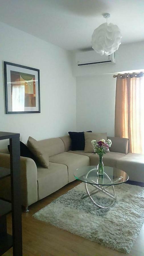 Marquee Residences Angeles Luaran gambar