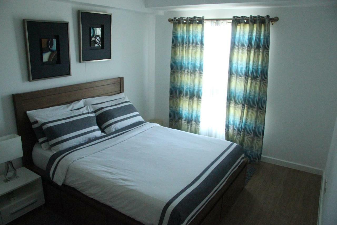 Marquee Residences Angeles Luaran gambar