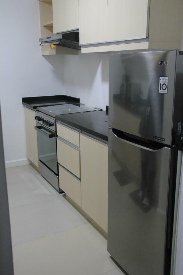 Marquee Residences Angeles Luaran gambar