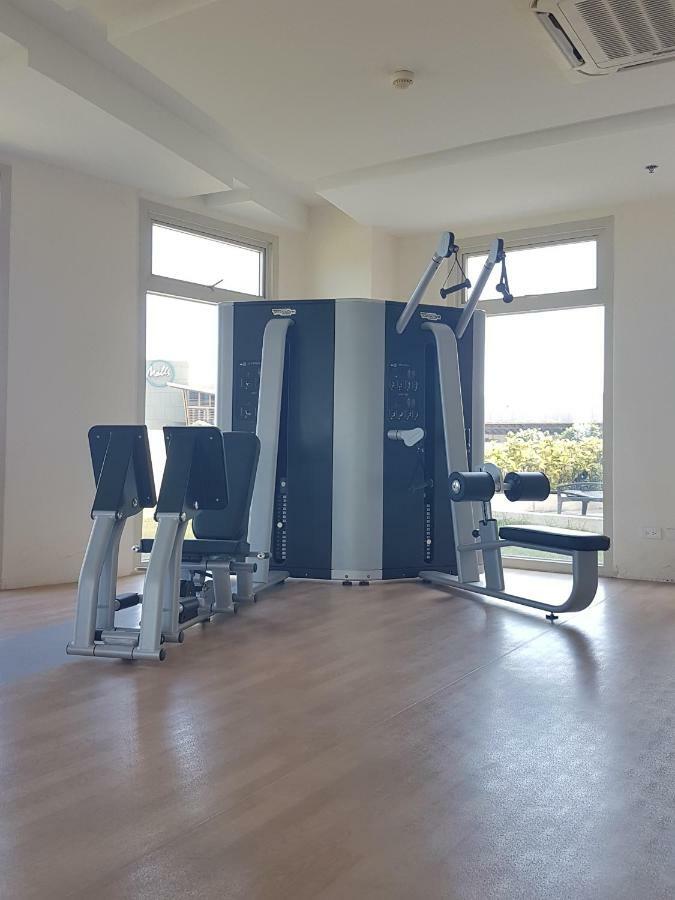 Marquee Residences Angeles Luaran gambar